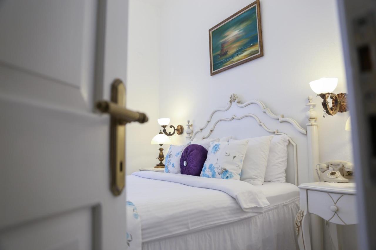 Dantela Butik Hotel Cesme Bagian luar foto