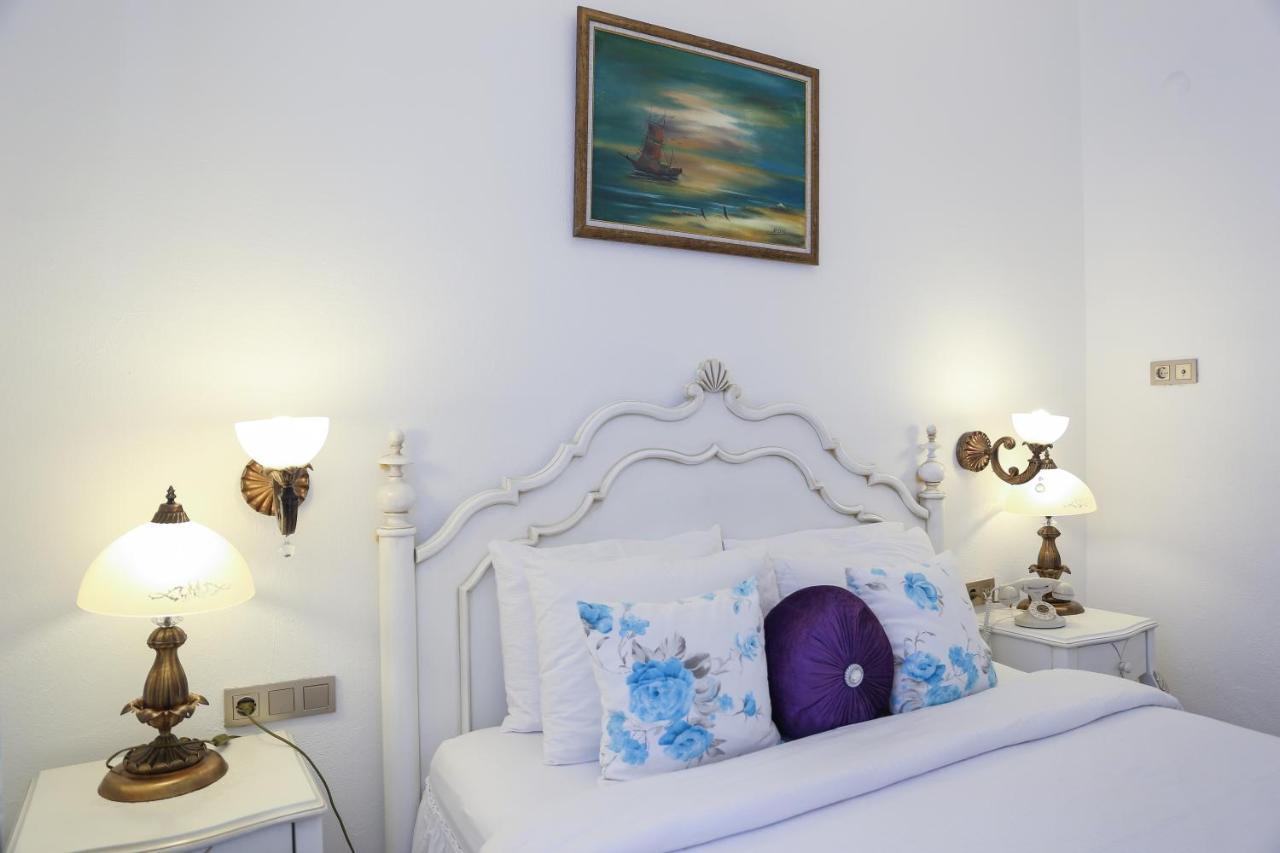 Dantela Butik Hotel Cesme Bagian luar foto