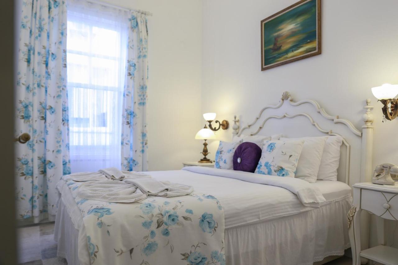 Dantela Butik Hotel Cesme Bagian luar foto